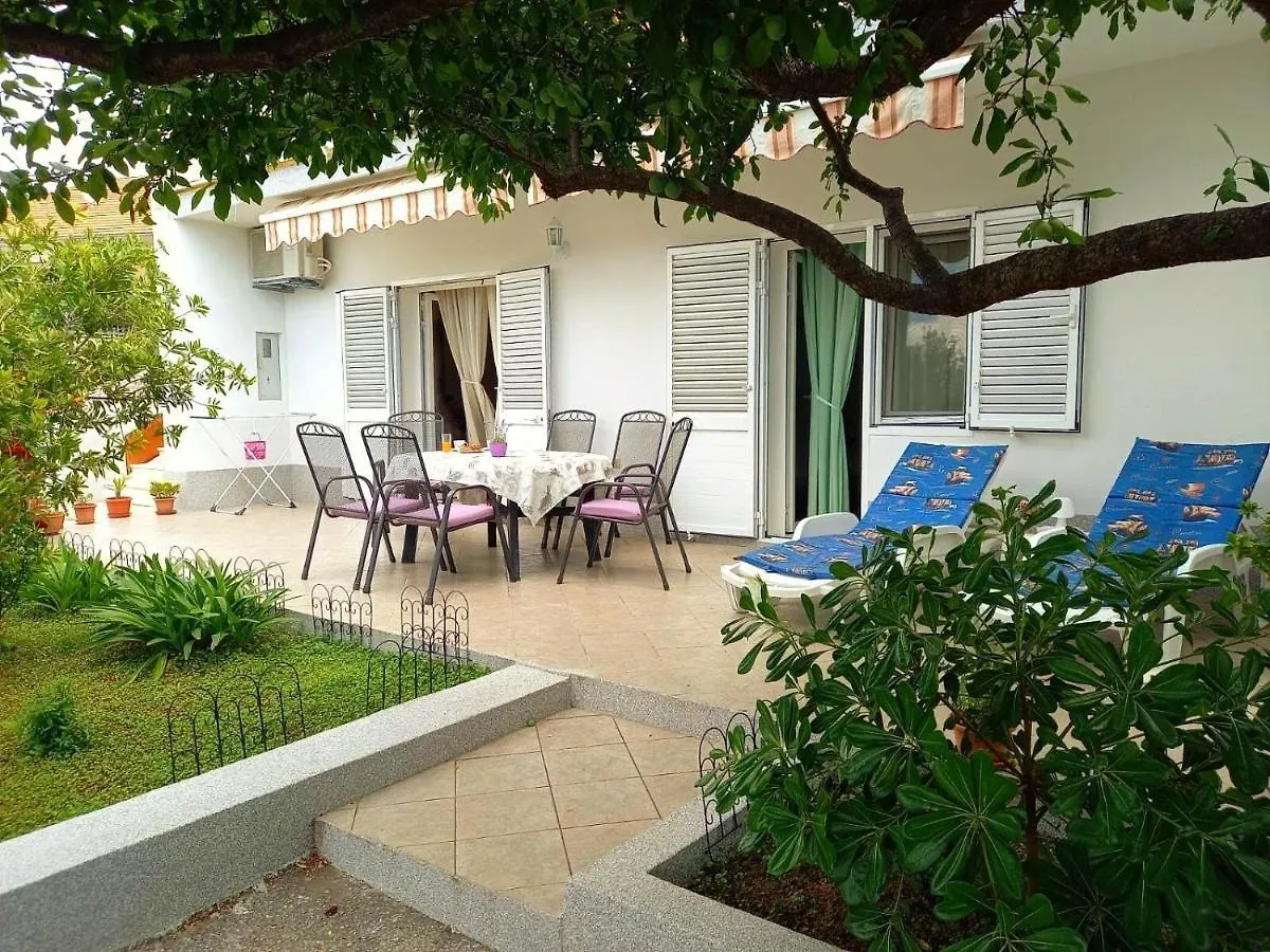 Apartment Jema Trogir